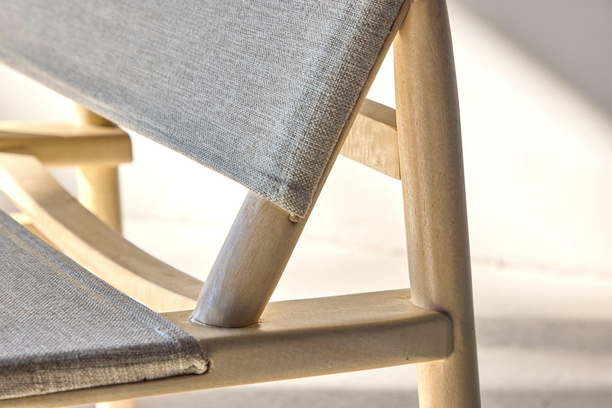 Millo-nojatuoli, luonnonvärinen