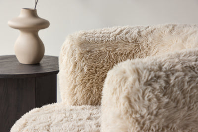 Gert-nojatuoli, luonnonvalkoinen