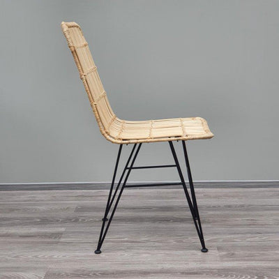 Noa tuoli, natural/musta - Mööpeli.com